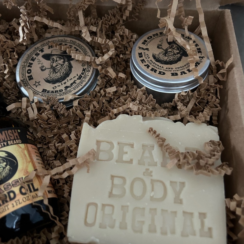 Honest Amish Beard Care Kit